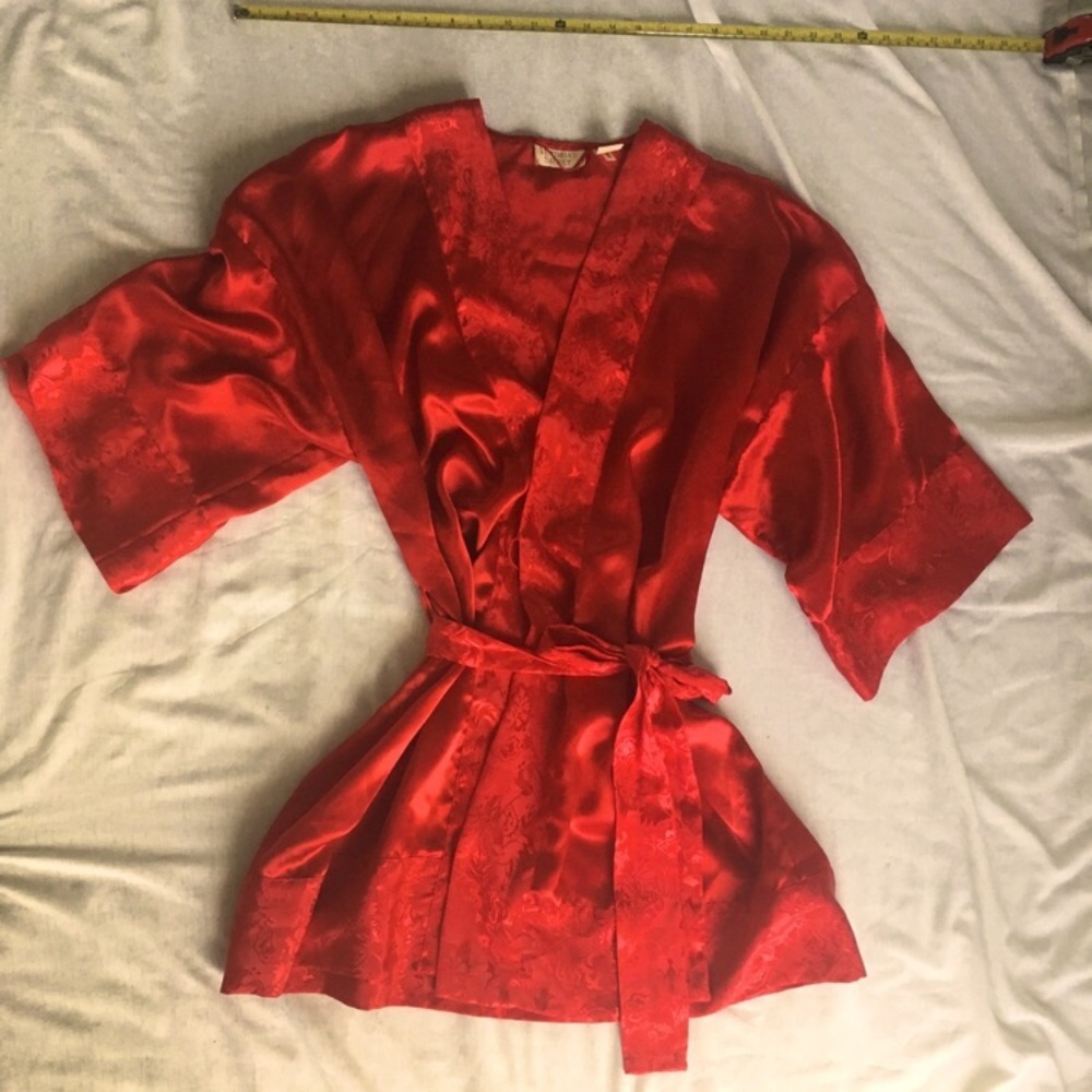90’s Victorias secret gold label red satin robe, meant to be oversized.